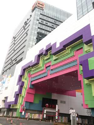 杭州东首个科技感生活广场 余之城开业探秘与昂东科技的创新融合